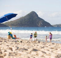 Fingal Bay Beach - Accommodation Main Beach