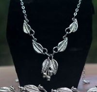 Australian Wildflower Jewellery Gallery - Accommodation Main Beach