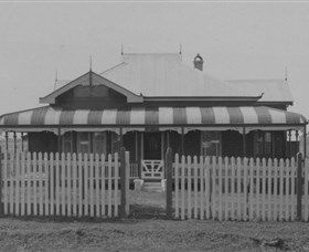 Crawford House - Accommodation Main Beach 1