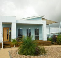 The Coastal - Accommodation Main Beach