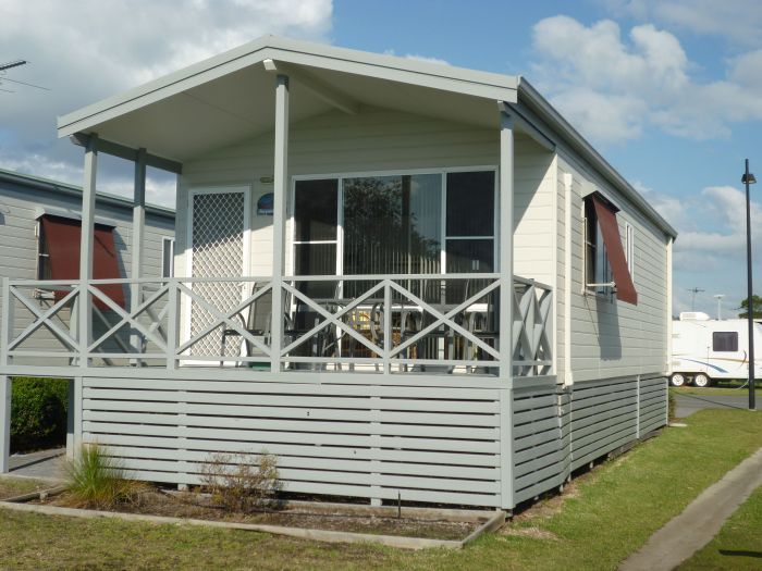 Belmont South NSW Accommodation Main Beach