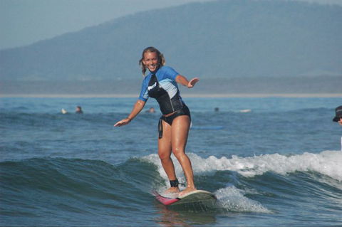 Surf Camp Australia - Accommodation Main Beach 4
