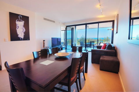Ultra Broadbeach - Accommodation Main Beach 6
