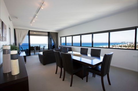 Ultra Broadbeach - Accommodation Main Beach 15