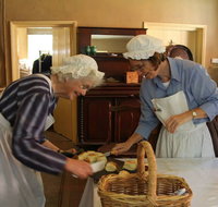 Peek into the Past - Accommodation Main Beach