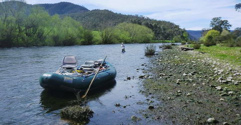 River Escapes - Accommodation Main Beach 4
