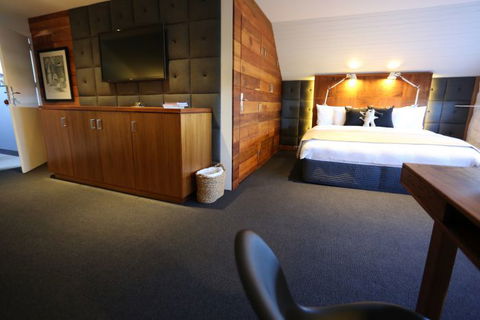 @VDL Stanley - Accommodation Main Beach 1