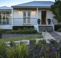 The Summer House - Accommodation Main Beach