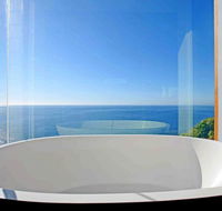 Kamekura Binalong - Accommodation Main Beach