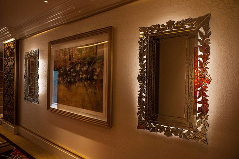 Corporate Art - Accommodation Main Beach 1