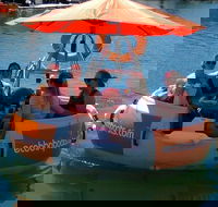 Self-Drive BBQ Boat Hire Mandurah - Group of 3 - 6 people - Accommodation Main Beach
