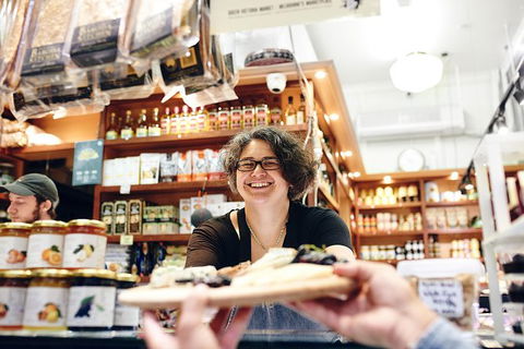 Queen Victoria Market Ultimate Foodie Tour - Accommodation Main Beach 13