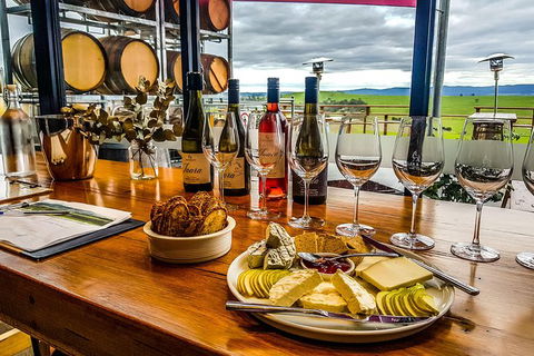 WEEKEND LOVERS Yarra Valley Wine Tour Departing From Melbourne - Weekends Only - Accommodation Main Beach 0