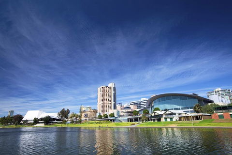Adelaide Super Saver: Adelaide City Sightseeing Tour Plus Barossa Valley And Hahndorf Tour - Accommodation Main Beach 0