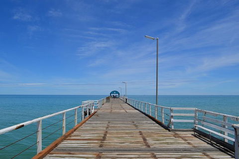 Adelaide Like A Local: Customized Guided Tour - Accommodation Main Beach 2