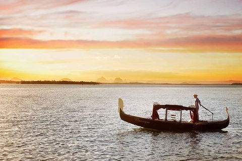 Bribie Island Boat And 4x4 Beach Tour - Accommodation Main Beach 3