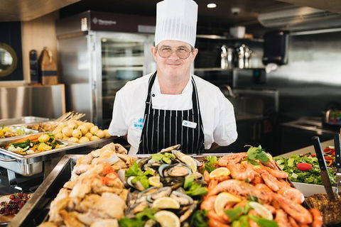 Dinner Buffet Cruise On The Gold Coast - Accommodation Main Beach 4