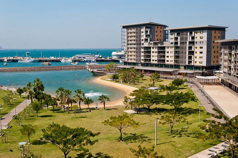 Darwin Shore Excursion: Hop-on Hop-off Bus Tour - Accommodation Main Beach 7