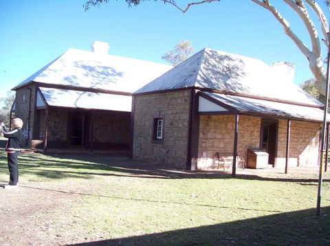 Alice Springs Highlights Half-Day Tour - Accommodation Main Beach 13