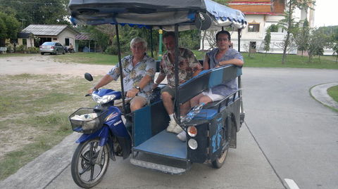 Airport Shuttle Transfer From Sydney City To Sydney Airport - Accommodation Main Beach 4