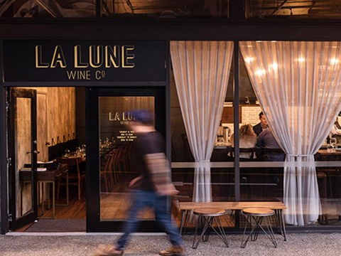 Fish Lane - Accommodation Main Beach 2