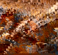 Jewel Cave - Accommodation Main Beach