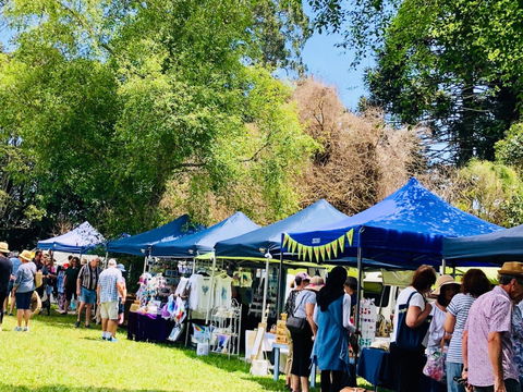 Tamborine Mountain State School Markets - Accommodation Main Beach 2