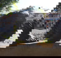 Celebration of life statue Barmera - Accommodation Main Beach