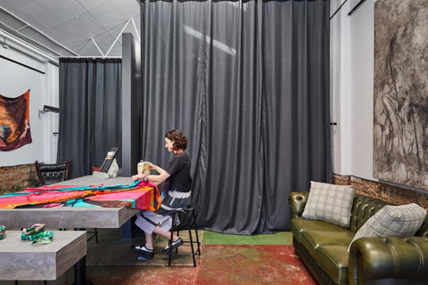 Clan Collective - Accommodation Main Beach 1