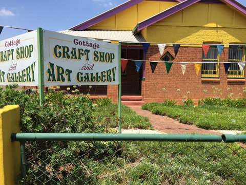 Dubbo Arts And Craft Society - Accommodation Main Beach 0