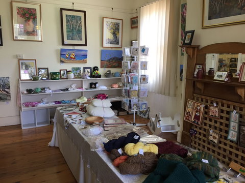 Dubbo Arts And Craft Society - Accommodation Main Beach 2