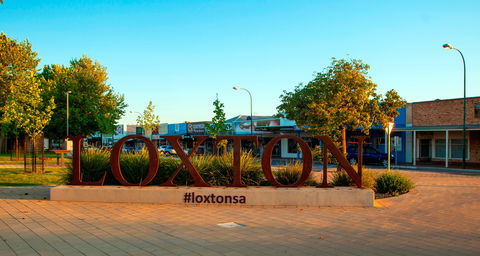 East Terrace, Loxton - Accommodation Main Beach 0