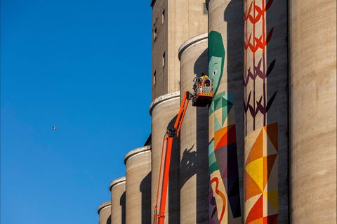 PUBLIC Silo Trail: Merredin - Accommodation Main Beach 2