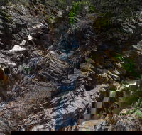 Dasher Falls - Accommodation Main Beach