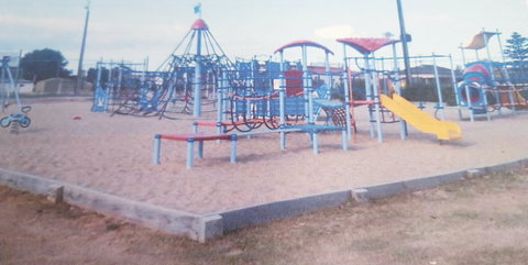 Edithburgh Playground - Accommodation Main Beach 0