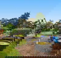 Fossicker Caravan Park Fossicking Park - Accommodation Main Beach