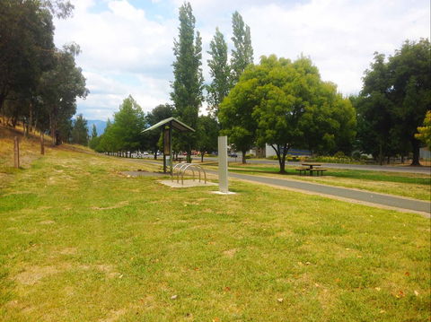 Myrtleford To Porepunkah 24km - Accommodation Main Beach 2