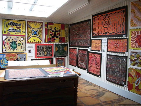 The Stockyard Gallery - Accommodation Main Beach 0