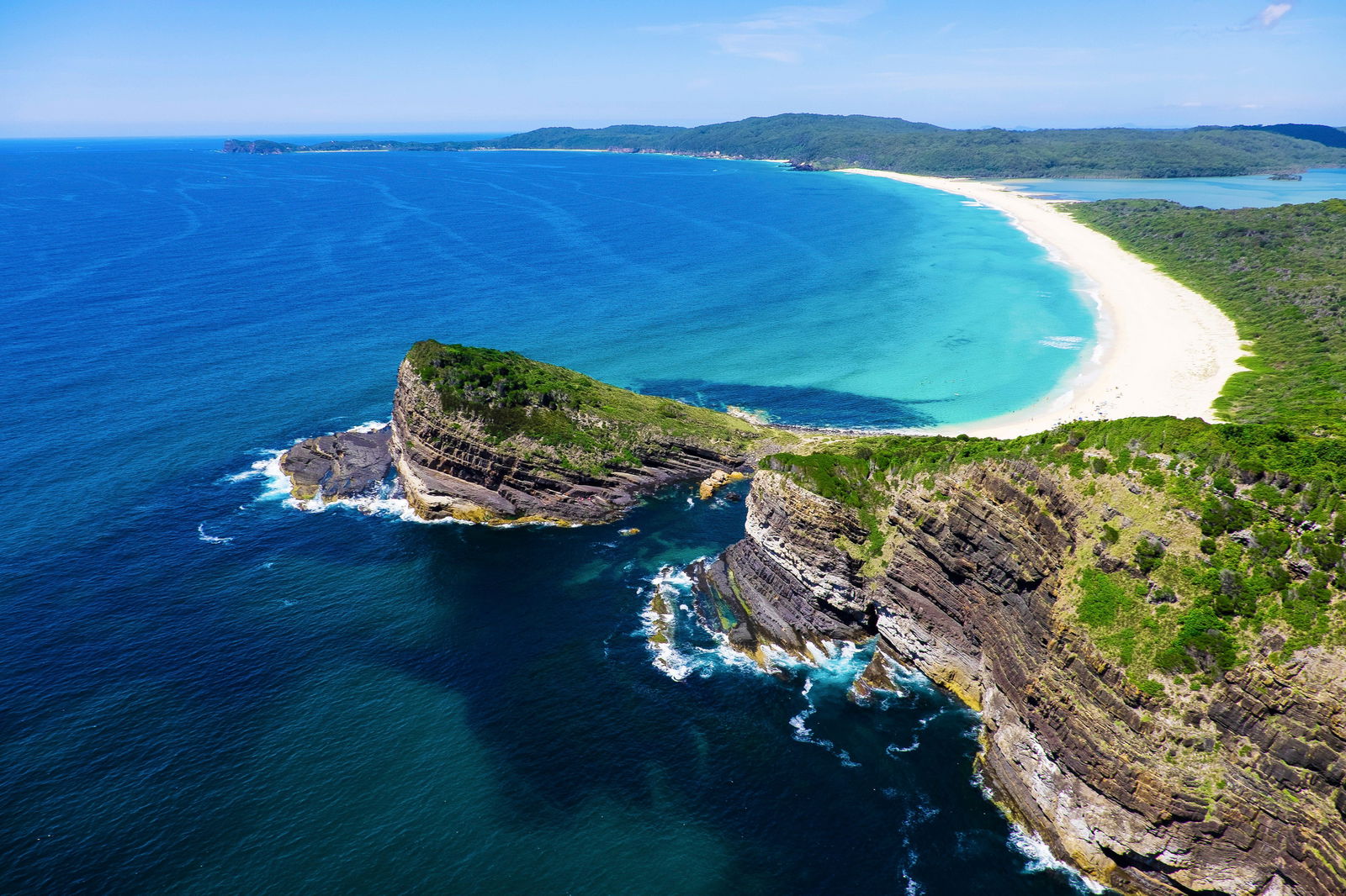 Sandbar NSW Accommodation Main Beach