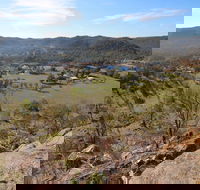 Eldorado and the Woolshed Valley - Accommodation Main Beach