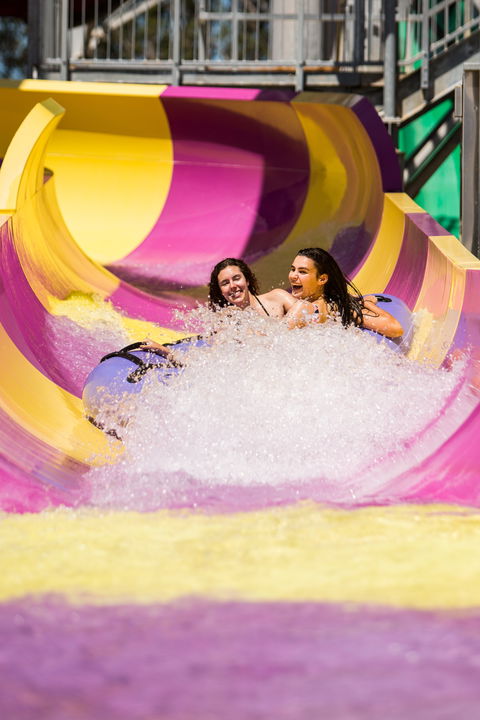 Raging Waters Sydney - Accommodation Main Beach 2