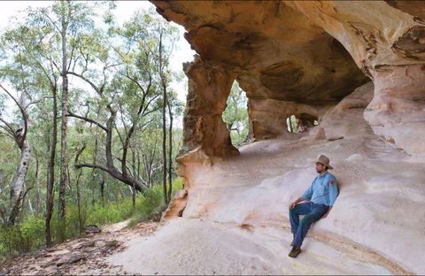 Sandstone Caves Walking Track - Accommodation Main Beach 0