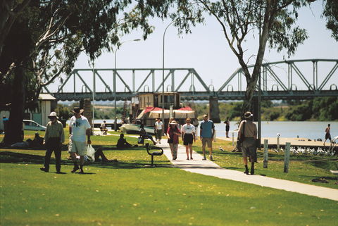 Sturt Reserve - Accommodation Main Beach 1