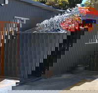 Transmutation - Reduce Reuse Recycle - Accommodation Main Beach