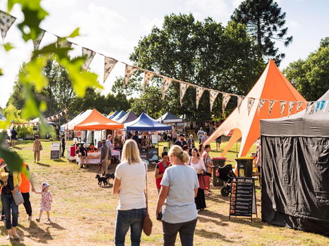 Warragul Farmers Market - Accommodation Main Beach 0