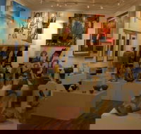 Articles Fine Art Gallery - Accommodation Main Beach