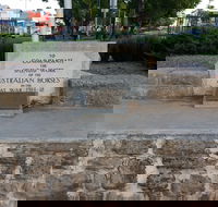 Barmera Horse Trough - Accommodation Main Beach