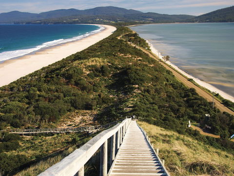 Bruny Island - Accommodation Main Beach 0