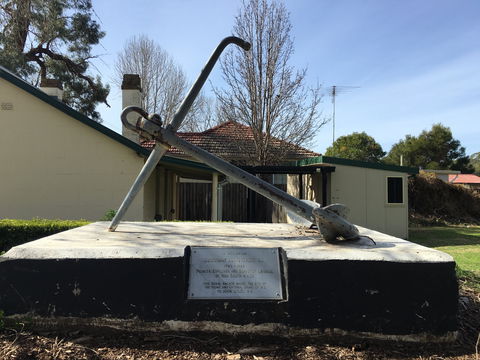Curry Reserve - Accommodation Main Beach 2