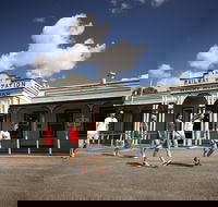 Mount Morgan - Accommodation Main Beach